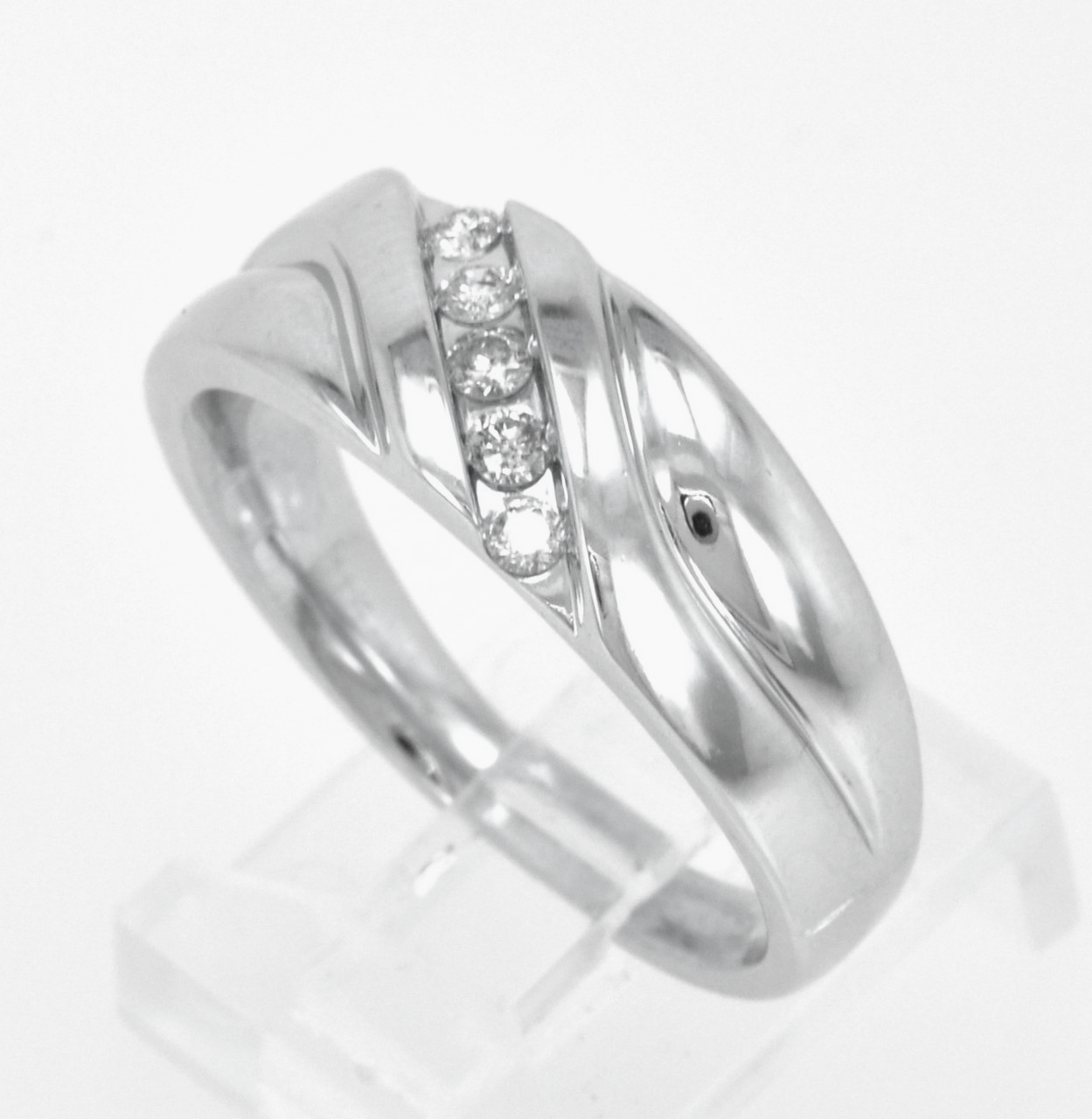 Platinum Men's 1/10 ctw Diamond Ring 11001616 | Shin Brothers*