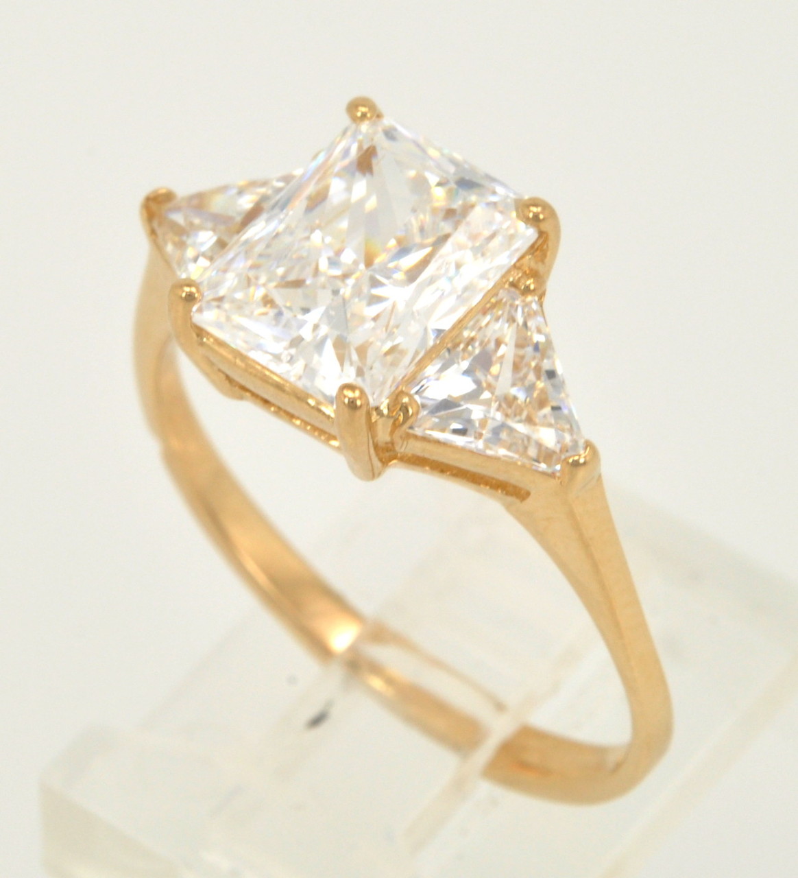 14K Yellow Gold CZ Engagement Ring 12001685 | Shin Brothers* 