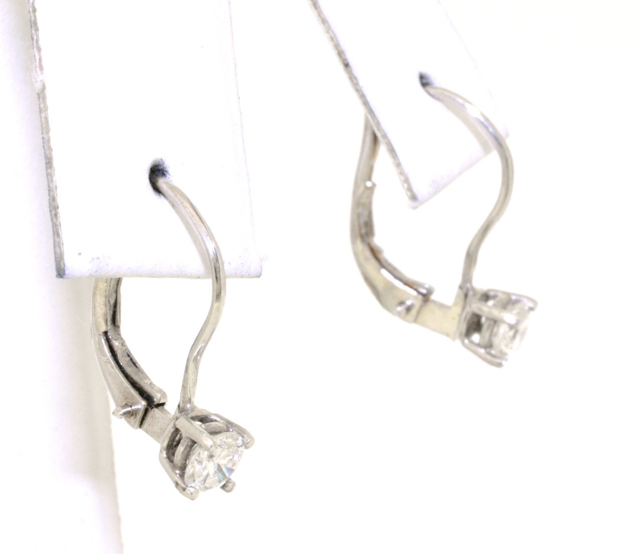 14K White Gold 0.5ct Diamond Lever Back Earrings 41000952 | Shin Brothers* 14K White Gold 0.5ct Diamond Lever Back Earrings 41000952 | Shin Brothers*