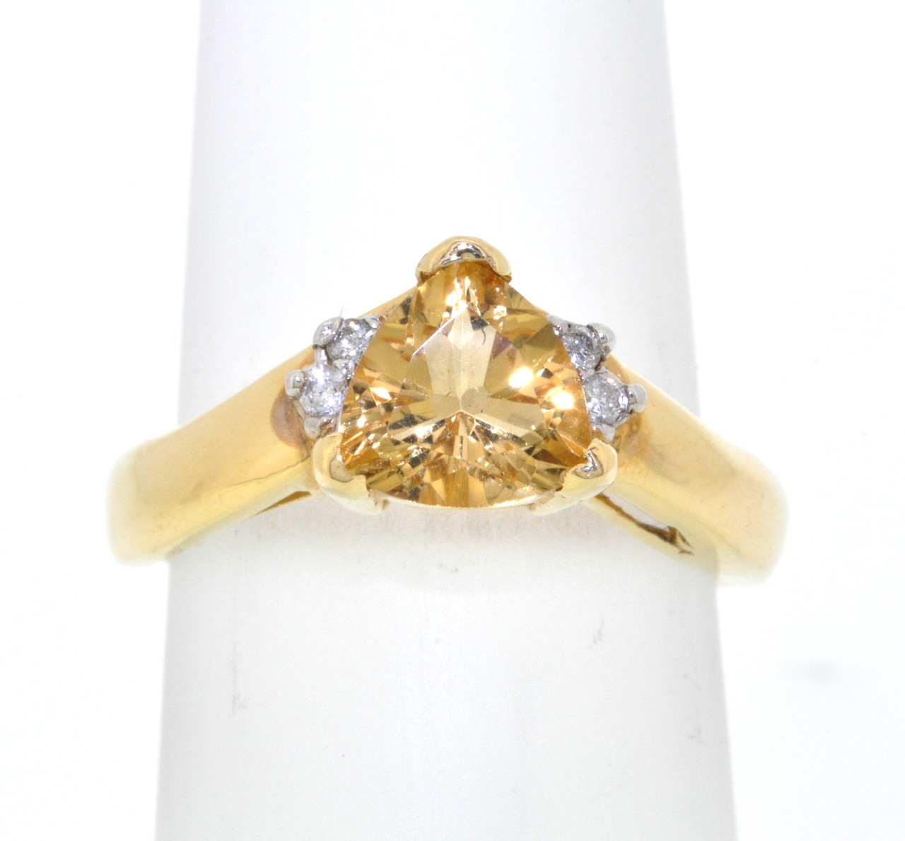 14K Yellow Gold Citrine and Diamond Ring 12001551 | Shin Brothers* 14K Yellow Gold Citrine and Diamond Ring 12001551 | Shin Brothers*