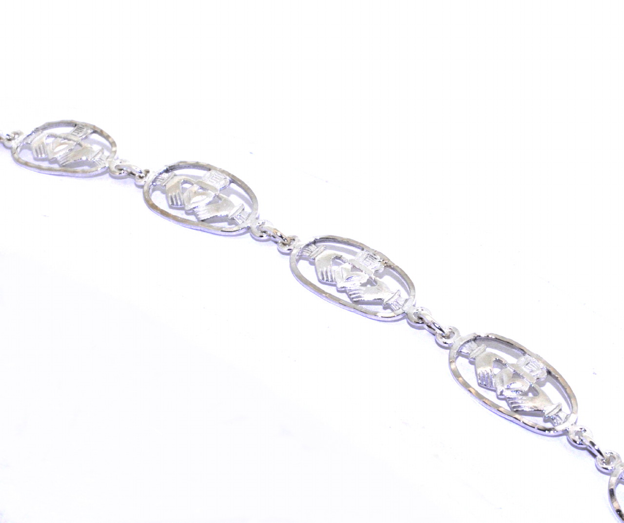 Sterling Silver Claddagh Bracelet 82010384