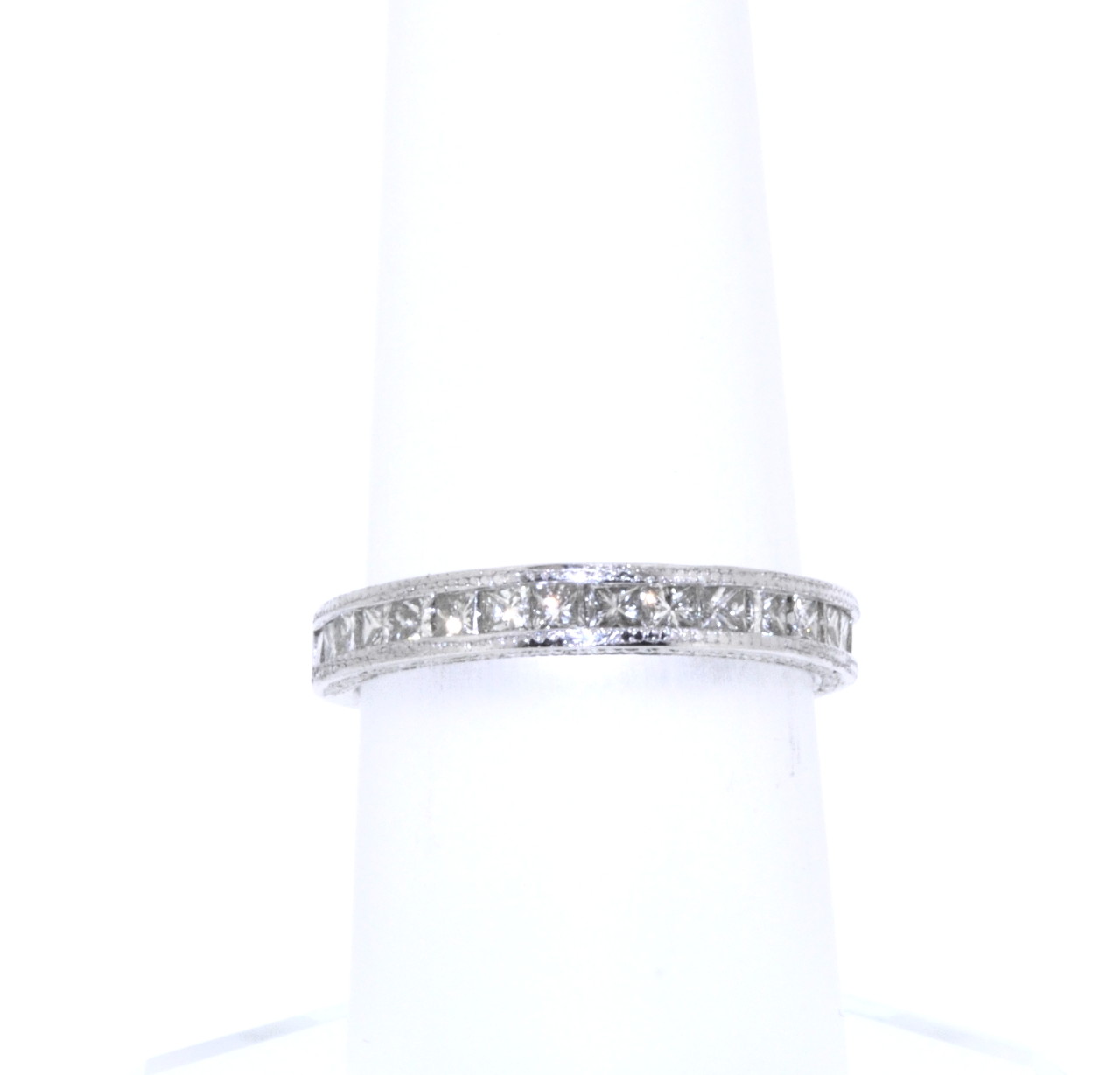 14K White Gold Princess Diamond Wedding Band 11003906  | Shin Brothers* 