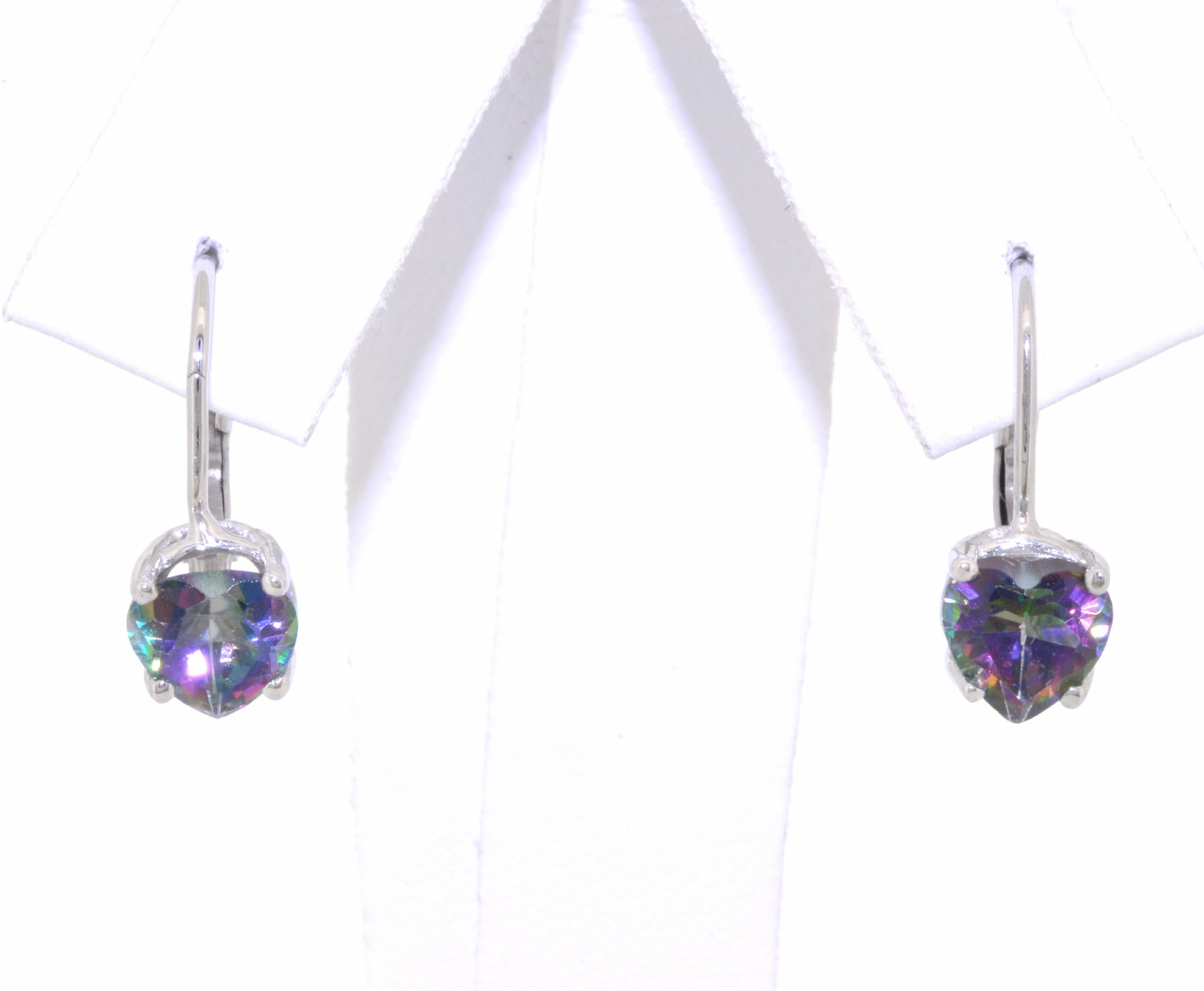 14K White Gold Mystic Topaz Heart Earrings 42002364 | Shin Brothers* 14K White Gold Mystic Topaz Heart Earrings 42002364 | Shin Brothers*