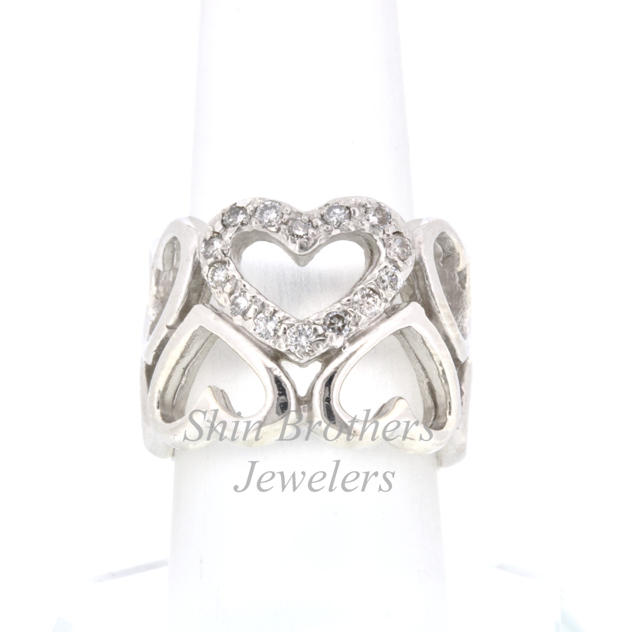 Sterling Silver 0.42 ctw Diamond Heart Ring 81010352 | Shin Brothers* Sterling Silver 0.42 ctw Diamond Heart Ring 81010352 | Shin Brothers*