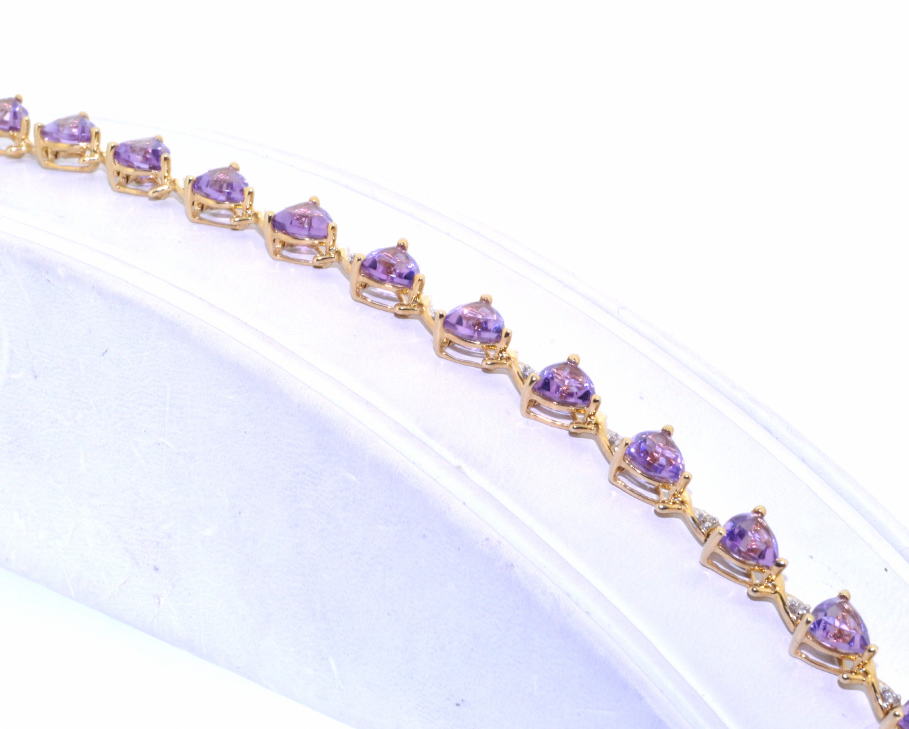 14K Yellow Gold Diamond/Amethyst 7" Bracelet 22000670 | Shin Brothers* 14K Yellow Gold Diamond/Amethyst 7" Bracelet 22000670 | Shin Brothers*