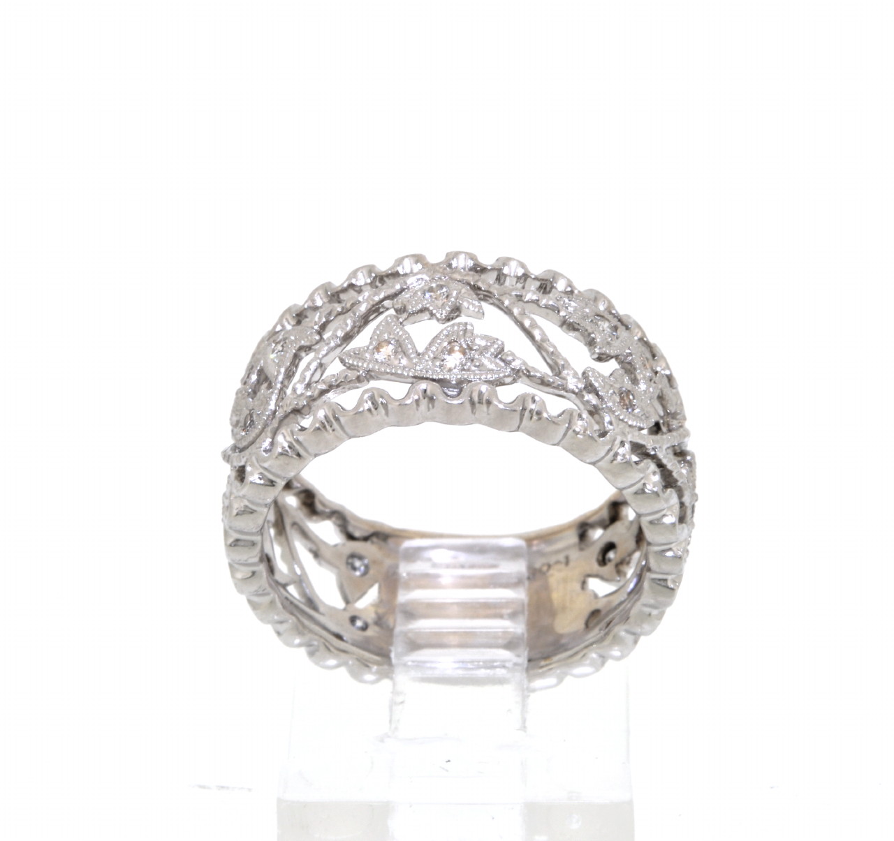 18K White Gold Diamond Fancy Band   11005173 | Shin Brothers* 