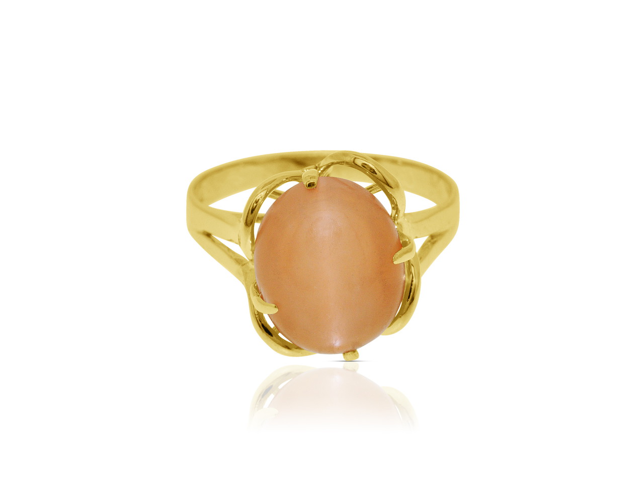 14K Yellow Gold Cat's Eye Ring by Shin Brothers Jewelers Inc. 14K Yellow Gold Cat's Eye Ring by Shin Brothers Jewelers Inc.