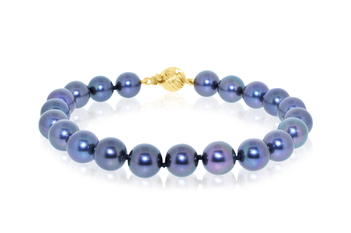 14K Yellow Gold Natural Dyed Pearl Bracelet by Shin Brothers Jewelers Inc. 14K Yellow Gold Natural Dyed Pearl Bracelet by Shin Brothers Jewelers Inc.