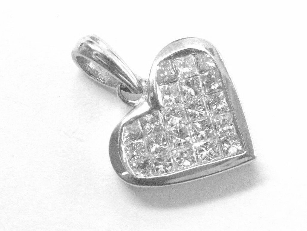 18K White Gold 1.00ct Princess Diamond Heart Pendant 51001806 | Shin Brothers*