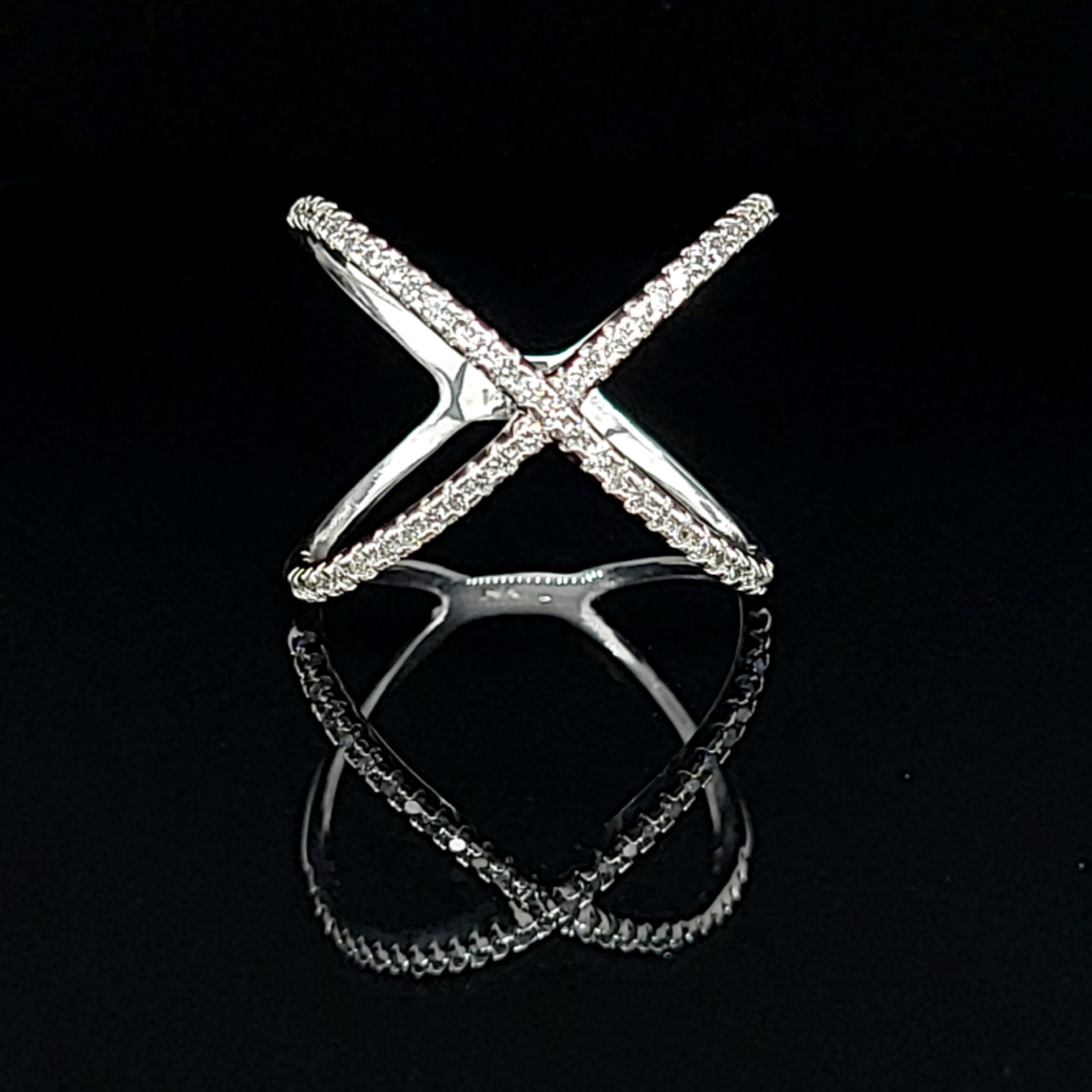 14K White Gold Diamond X Right Hand Ring 11005154 | Shin Brothers*