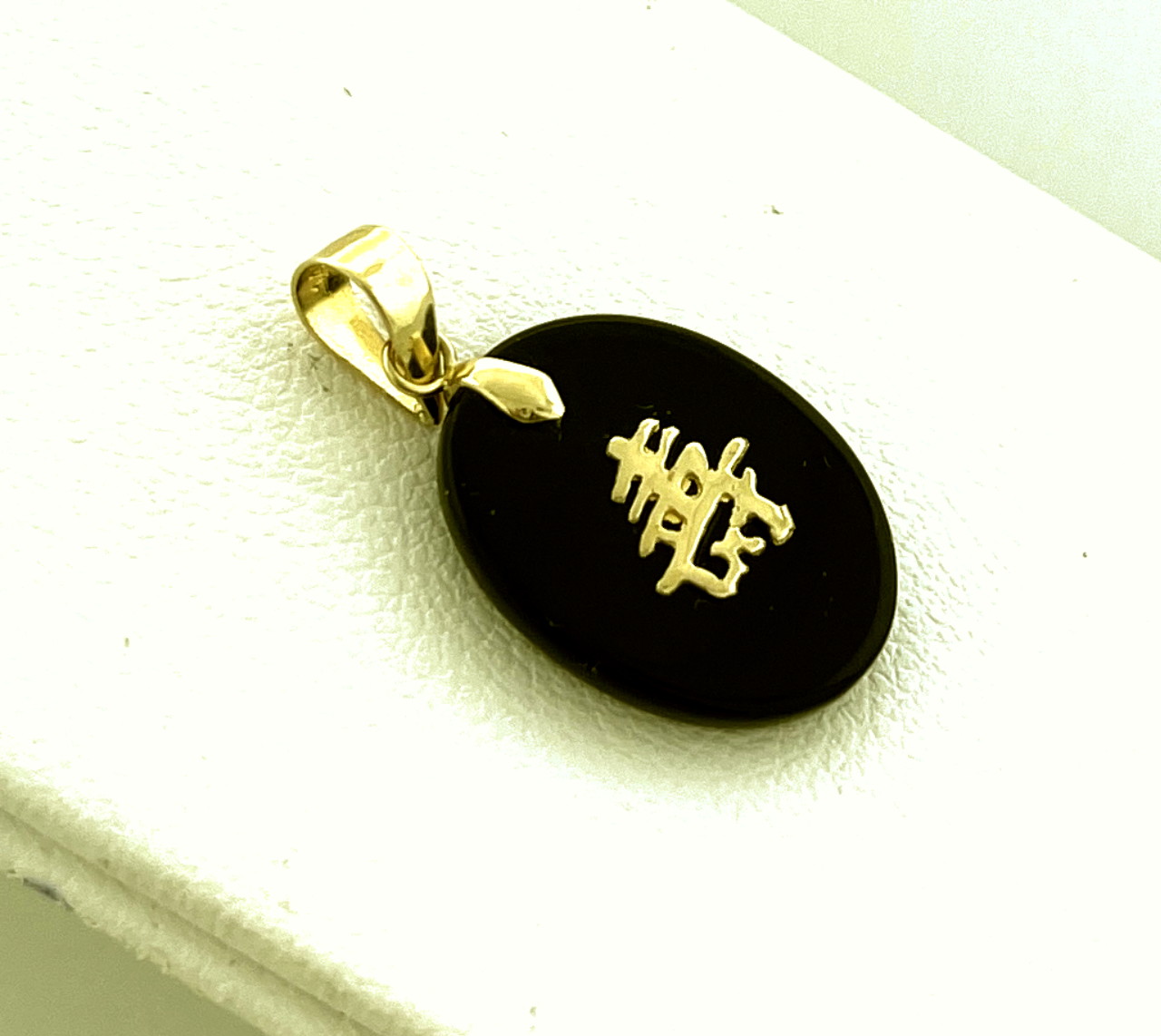 14K Yellow Gold Onyx Good Luck Charm 52001907 Shin Brothers*