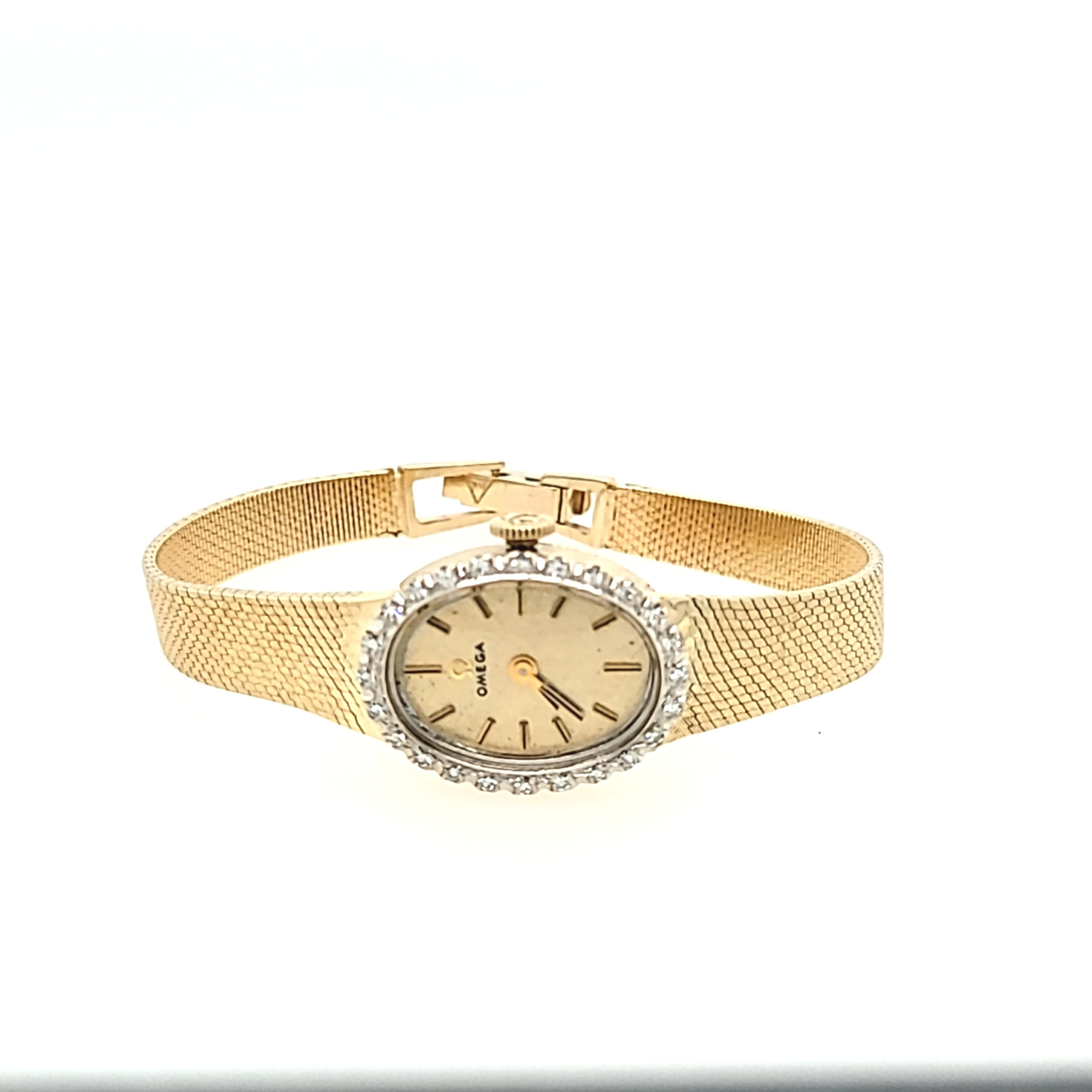 Preowned Omega Solid 14K Gold Quartz Watch with 1/4 ctw Diamonds