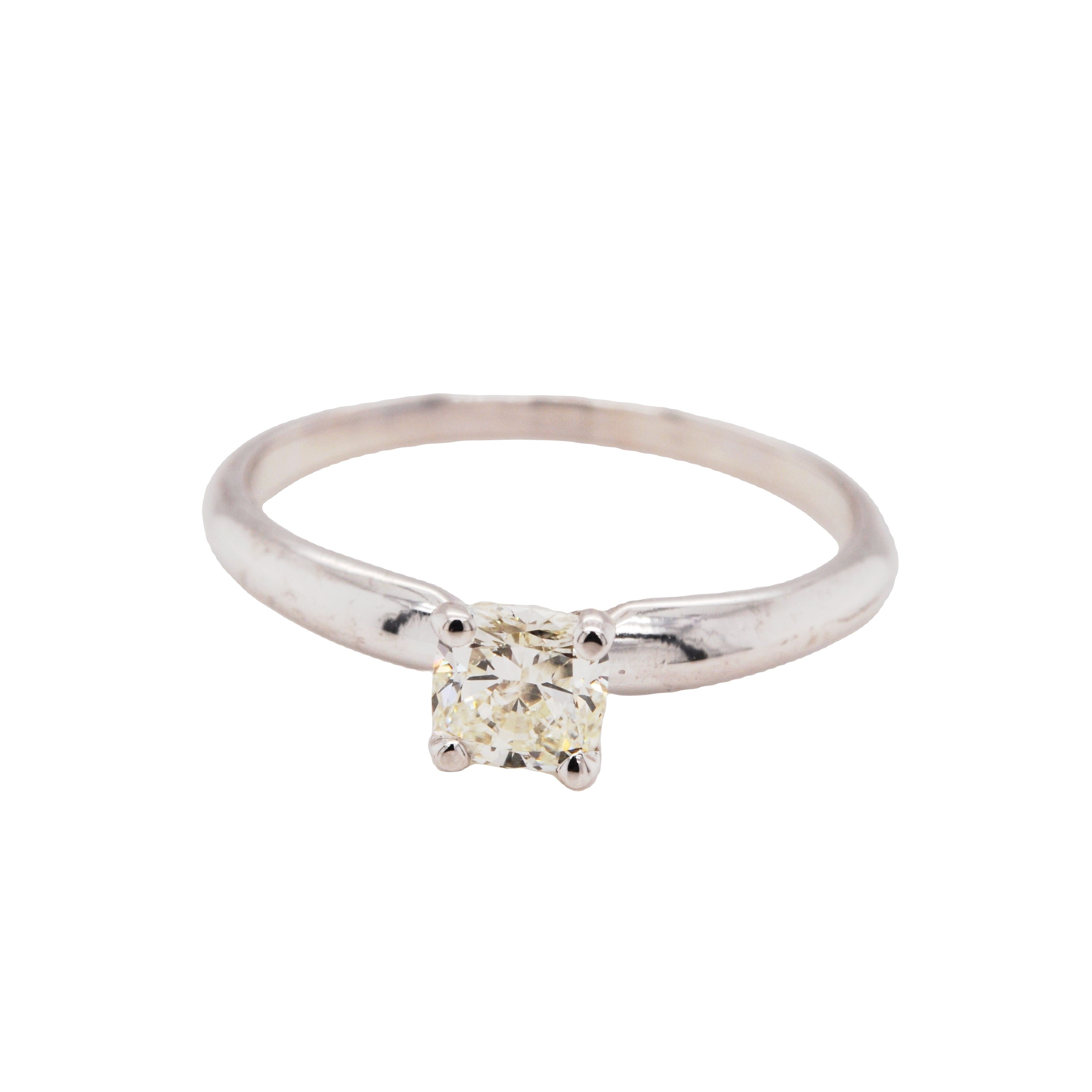 14K White Gold Cushion Cut Diamond Engagement Ring 11006696 | Shin Brothers* 14K White Gold Cushion Cut Diamond Engagement Ring 11006696 | Shin Brothers*