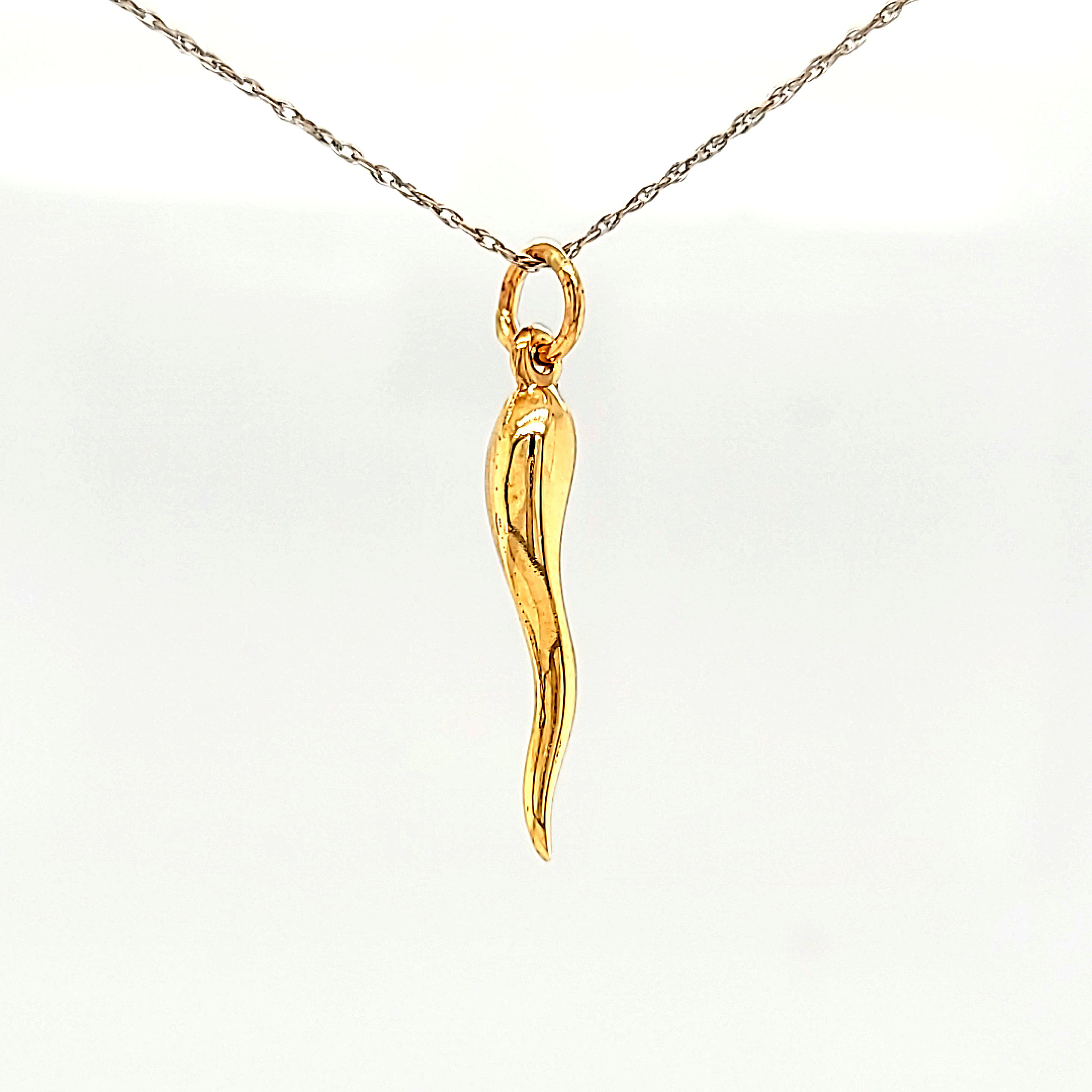 14K Yellow Gold Italian Horn Charm 