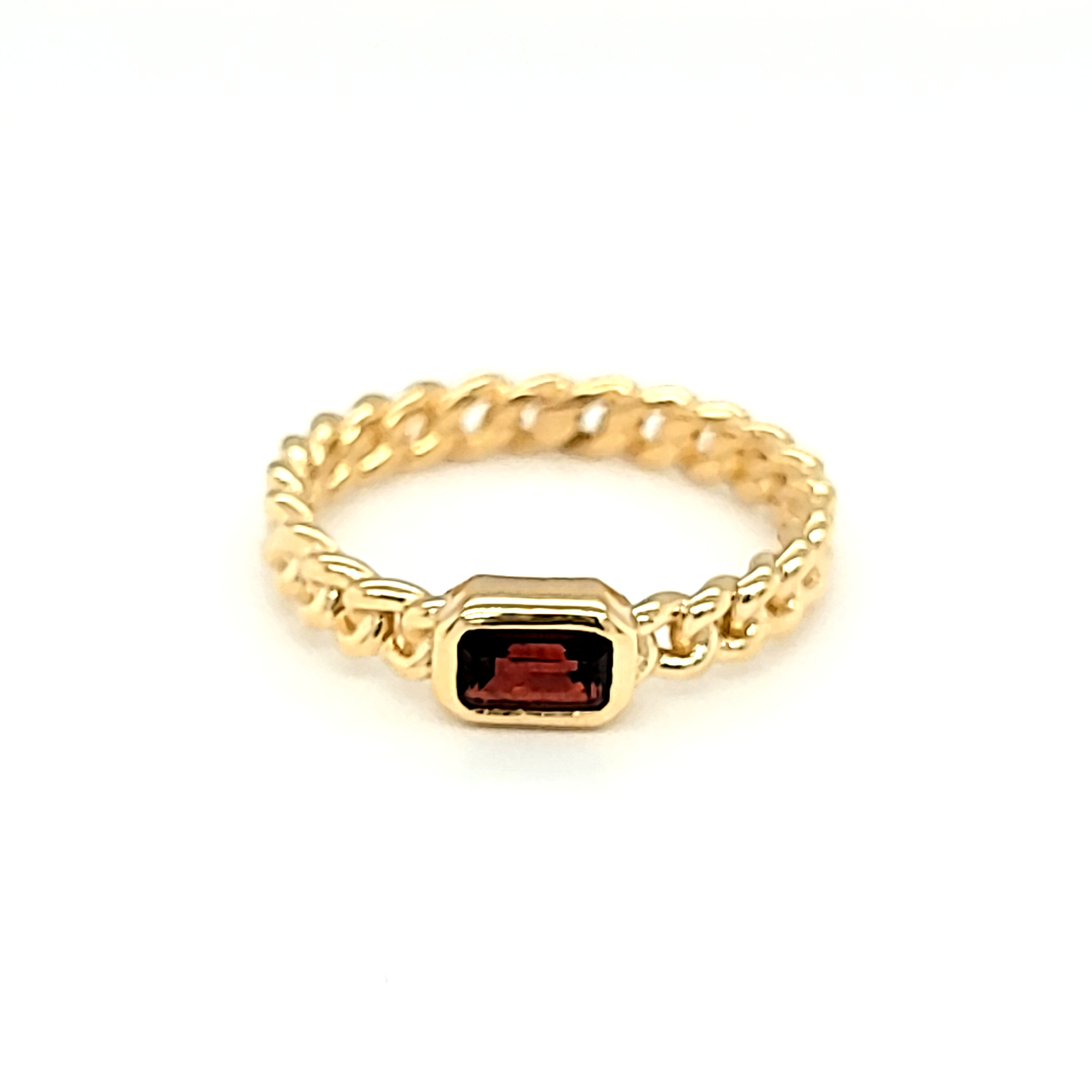 14K Yellow Gold Bezel Set Garnet / Cuban Link Ring 12003040 | Shin Brothers* 14K Yellow Gold Bezel Set Garnet / Cuban Link Ring 12003040 | Shin Brothers*