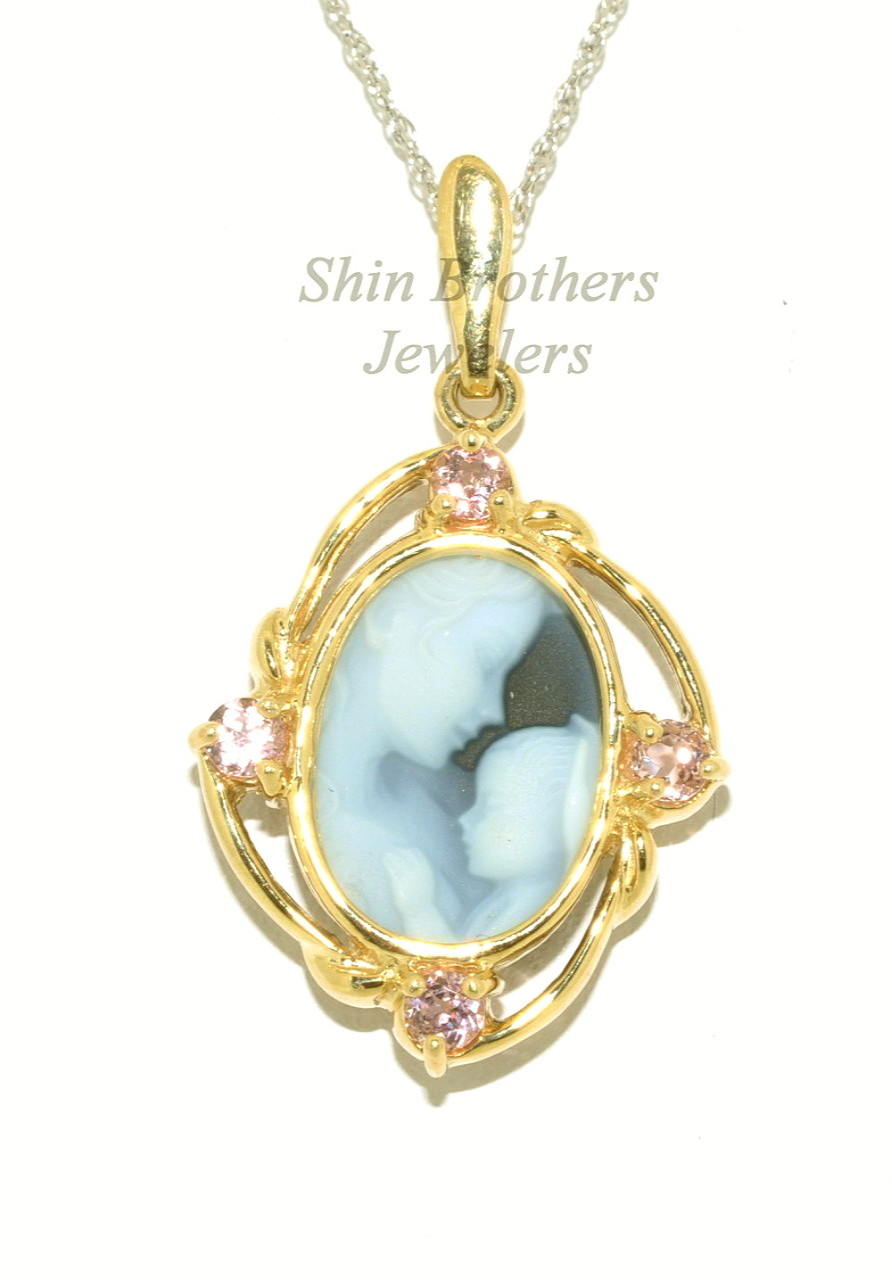 14K Yellow Gold Mother Daughter Blue Cameo Pendant 52001030 By Shin Brothers* 14K Yellow Gold Mother Daughter Blue Cameo Pendant 52001030 By Shin Brothers*