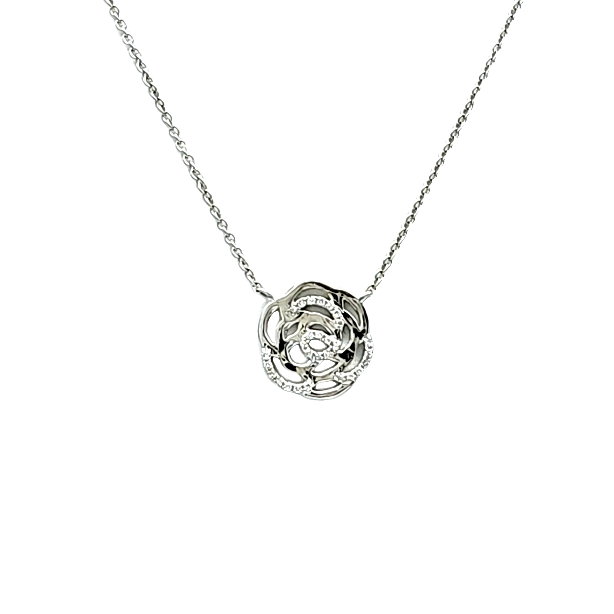 18K White Gold  Diamond Flower Pendant Necklace 31001253 | Shin Brothers inc