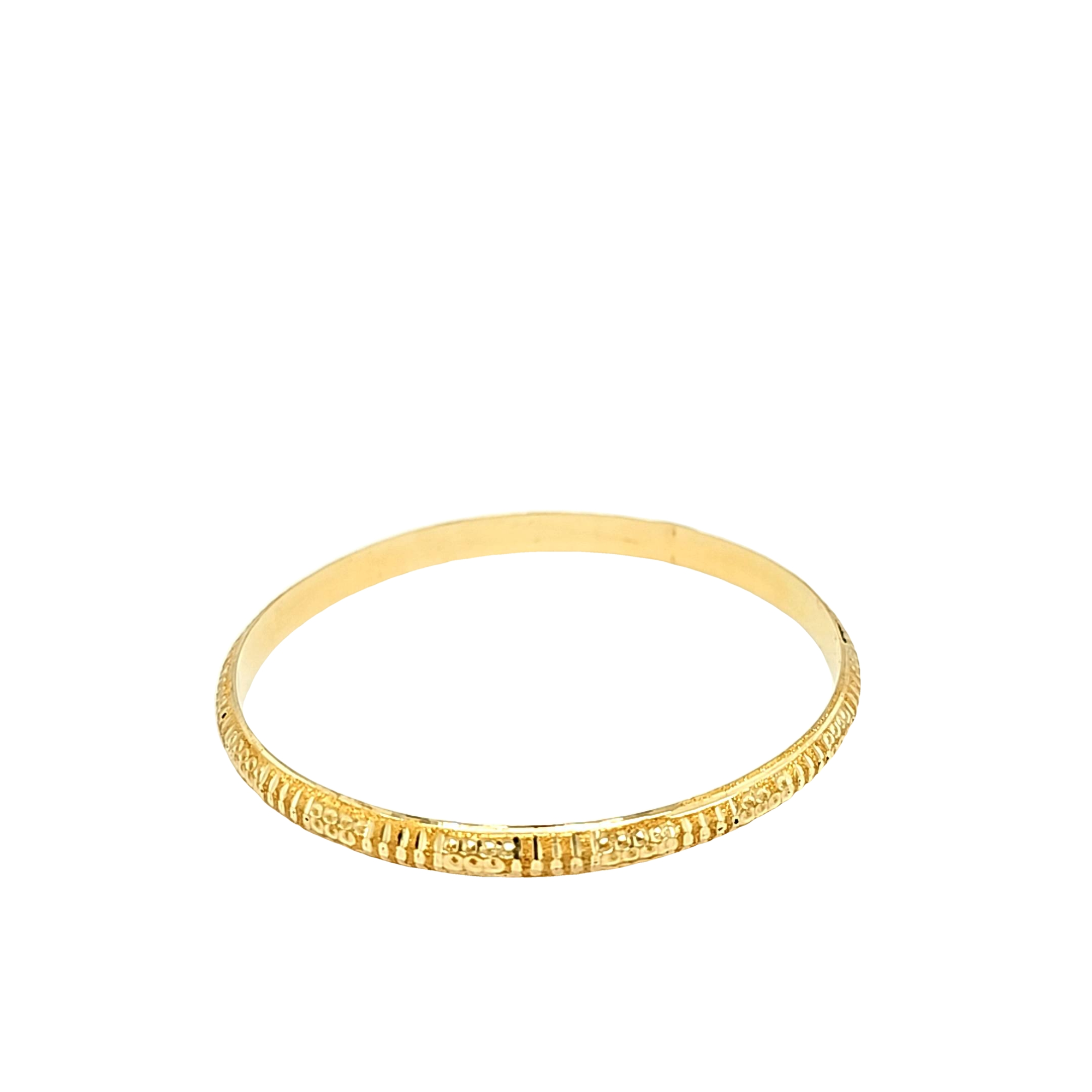 14K Yellow Gold Diamond Cut Bangle 23000230 | Shin Brothers*