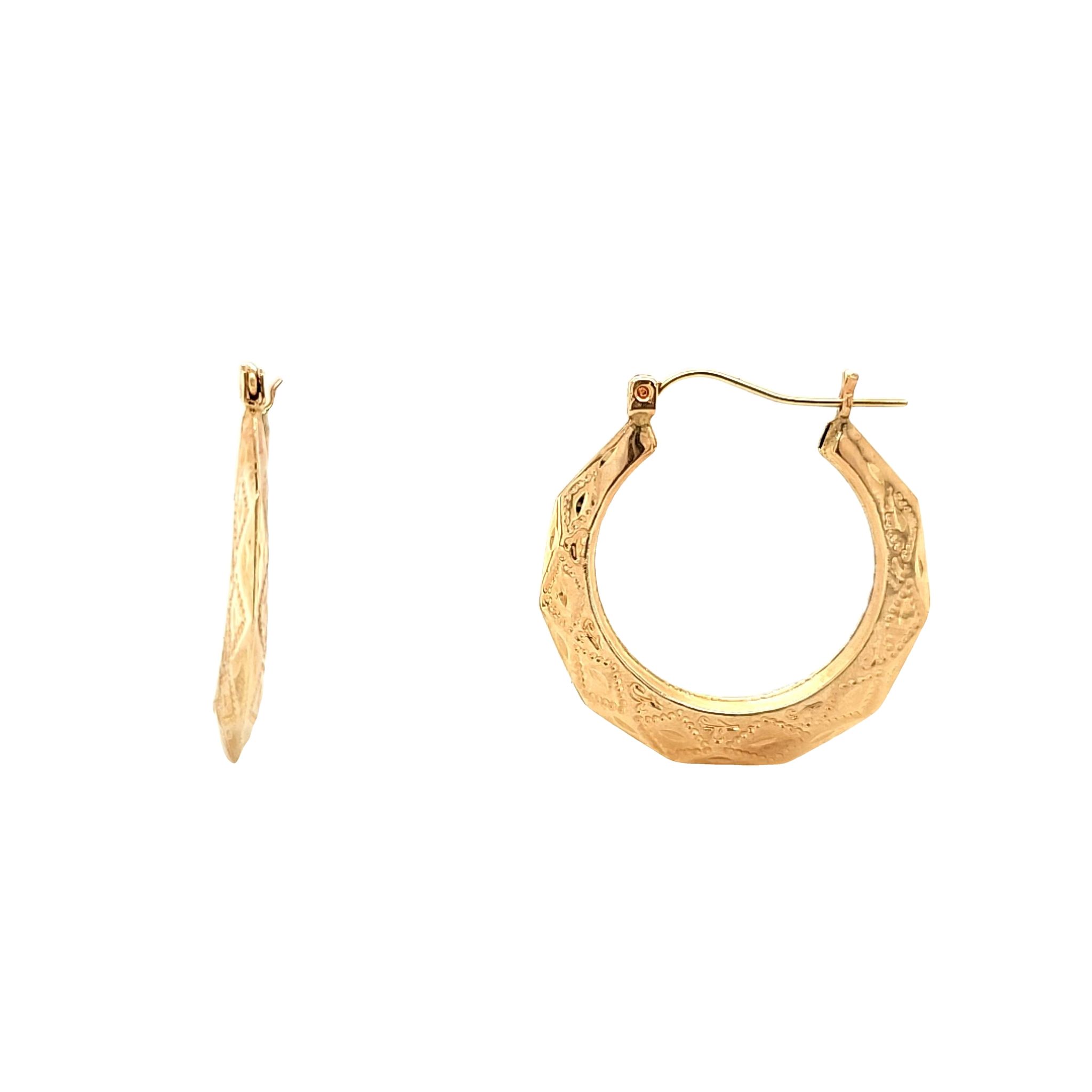 14K Yellow Gold Diamond Cut Geometric Hoop Earrings 40002690 | Shin Brothers* 14K Yellow Gold Diamond Cut Geometric Hoop Earrings 40002690 | Shin Brothers*