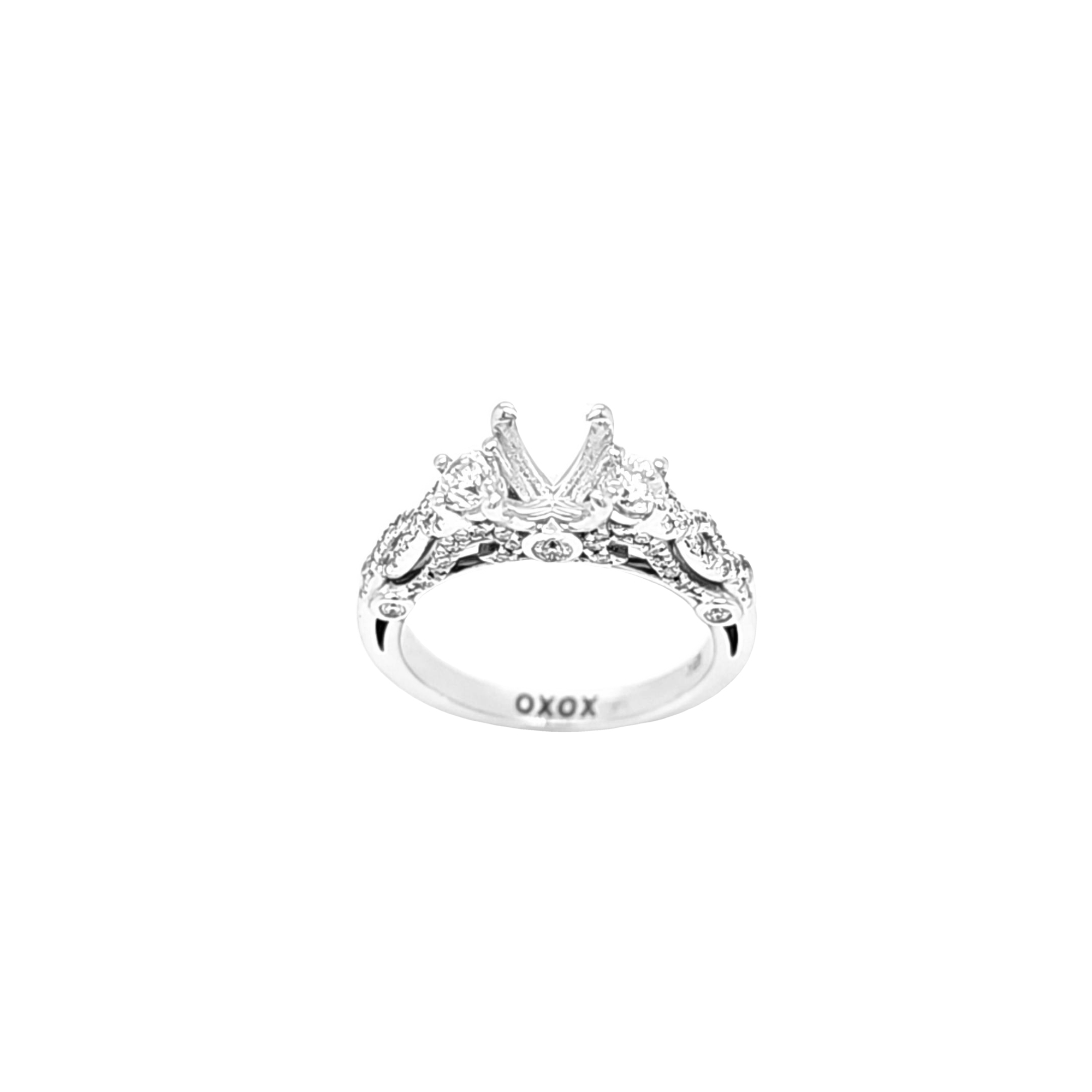 18K White Gold Diamond XOXO Engagement Ring Setting 11007262 | Shin Brothers*