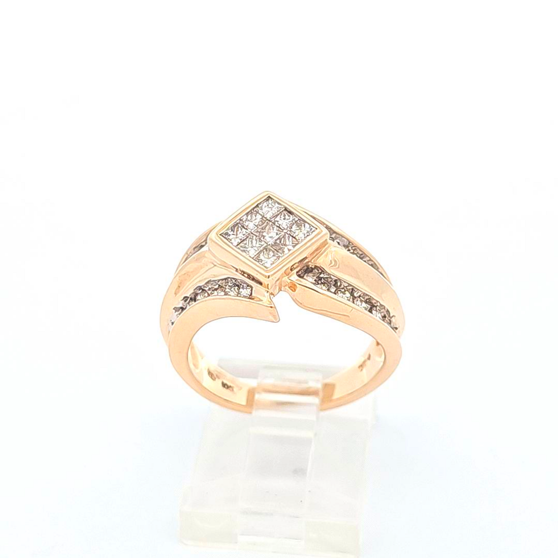 10K Yellow Gold Fancy Diamond Ring 19000283| Shin Brothers** 10K Yellow Gold Fancy Diamond Ring 19000283| Shin Brothers**