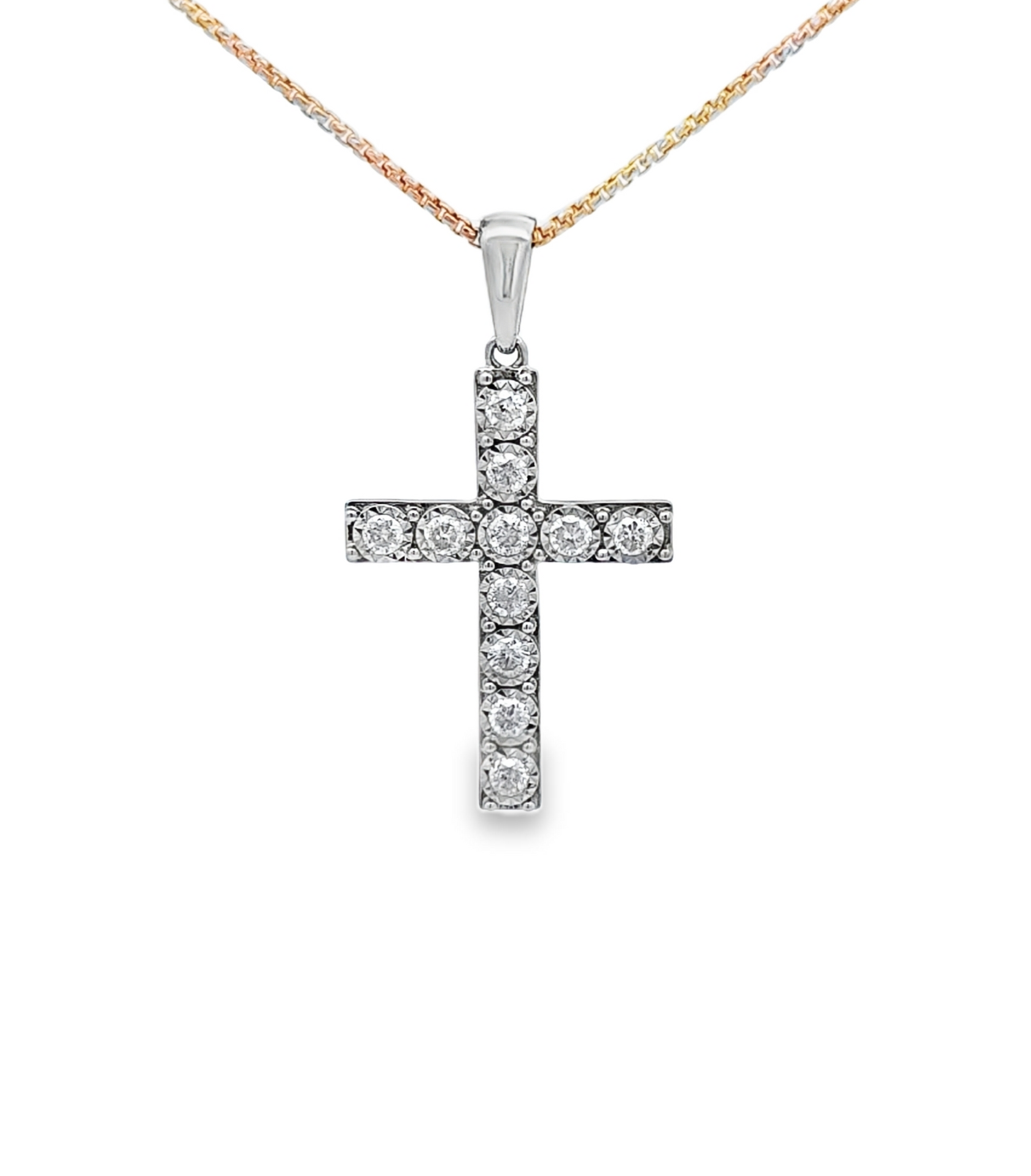 14K White Gold Diamond Cross Pendant 51002243 | Shin Brothers** 14K White Gold Diamond Cross Pendant 51002243 | Shin Brothers**