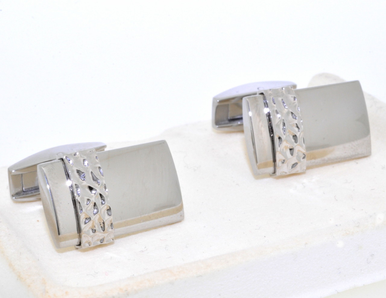 Colibri Sterling Silver Stainless Steel Cufflinks 70000113 | Shin Brothers* Colibri Sterling Silver Stainless Steel Cufflinks 70000113 | Shin Brothers*