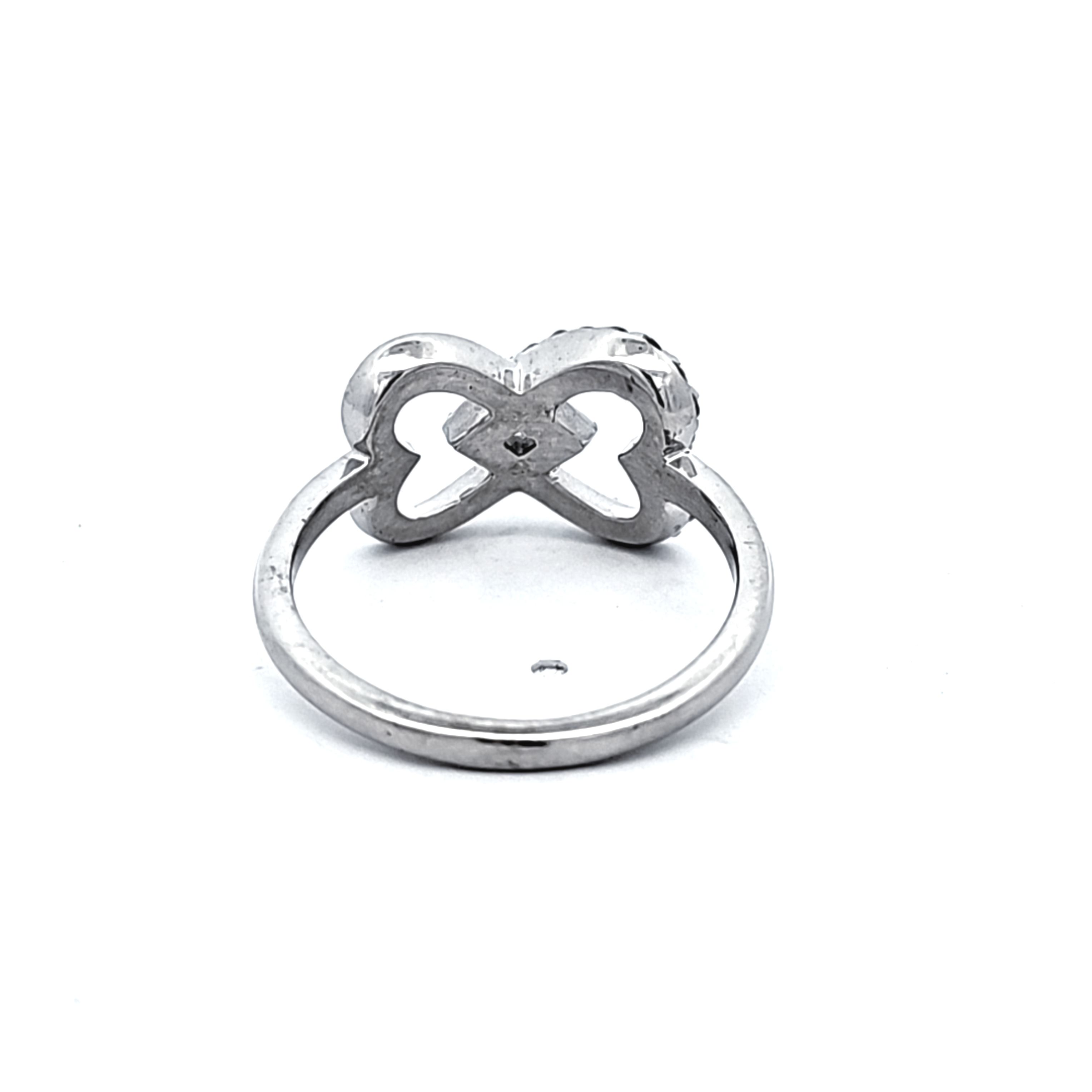 14K White Gold Diamond Heart Ring 11007516 | Shin Brothers