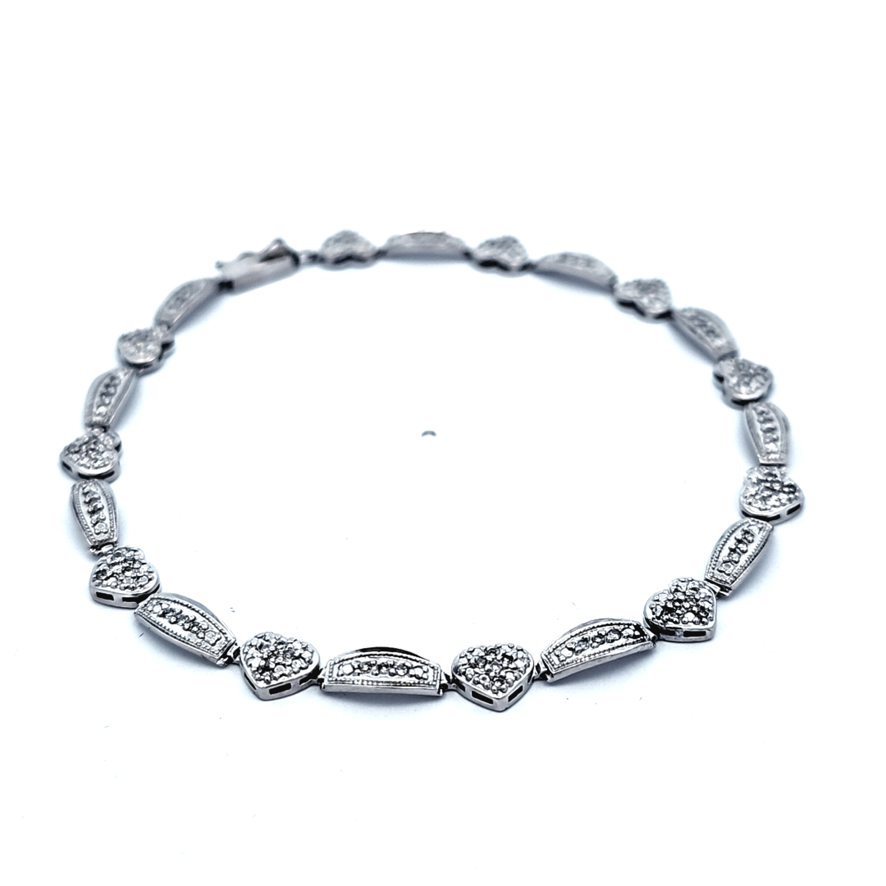 14K White Gold 7.5" Diamond Heart Bracelet 21001040 | Shin Brothers