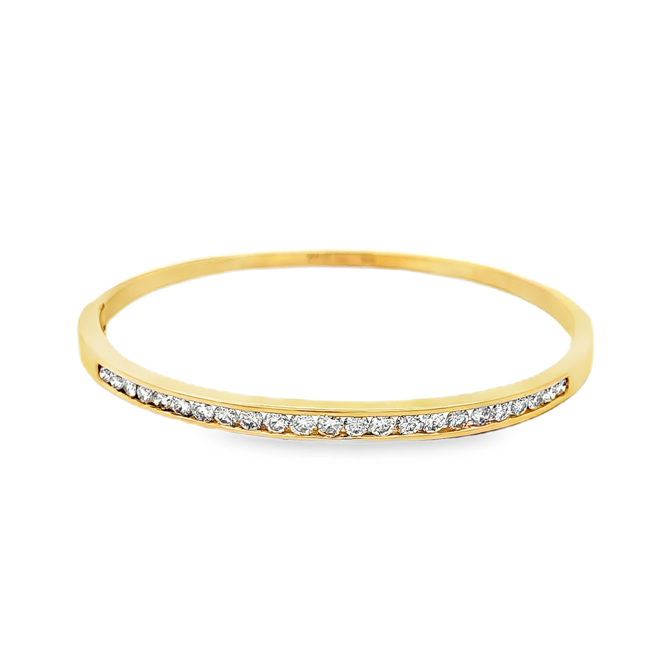 18K Yellow Gold 7"  Diamond Bangle 21001046 | Shin Brothers**