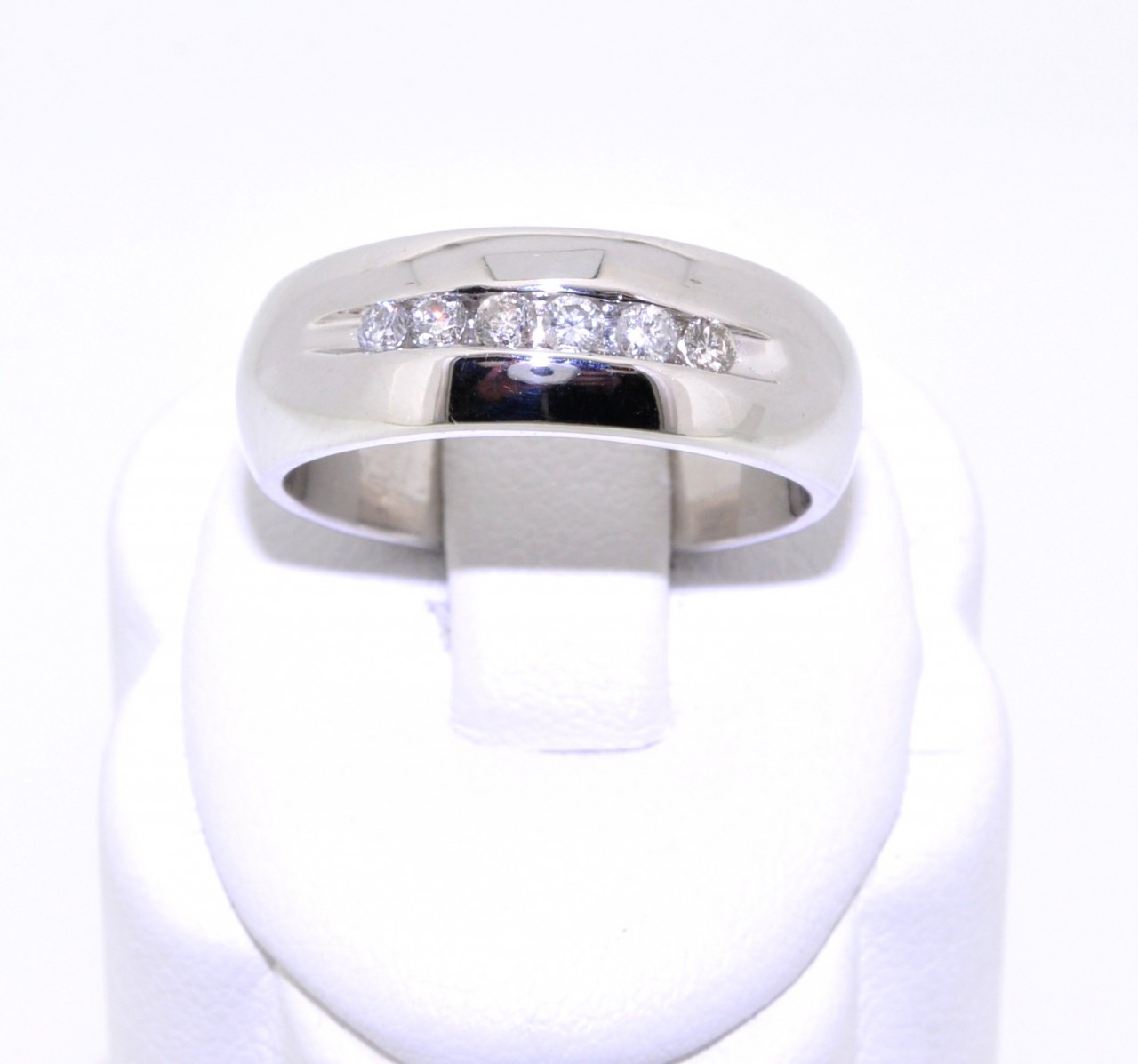 14K White Gold Diamond Band 11003036 | Shin Brothers* 14K White Gold Diamond Band 11003036 | Shin Brothers*