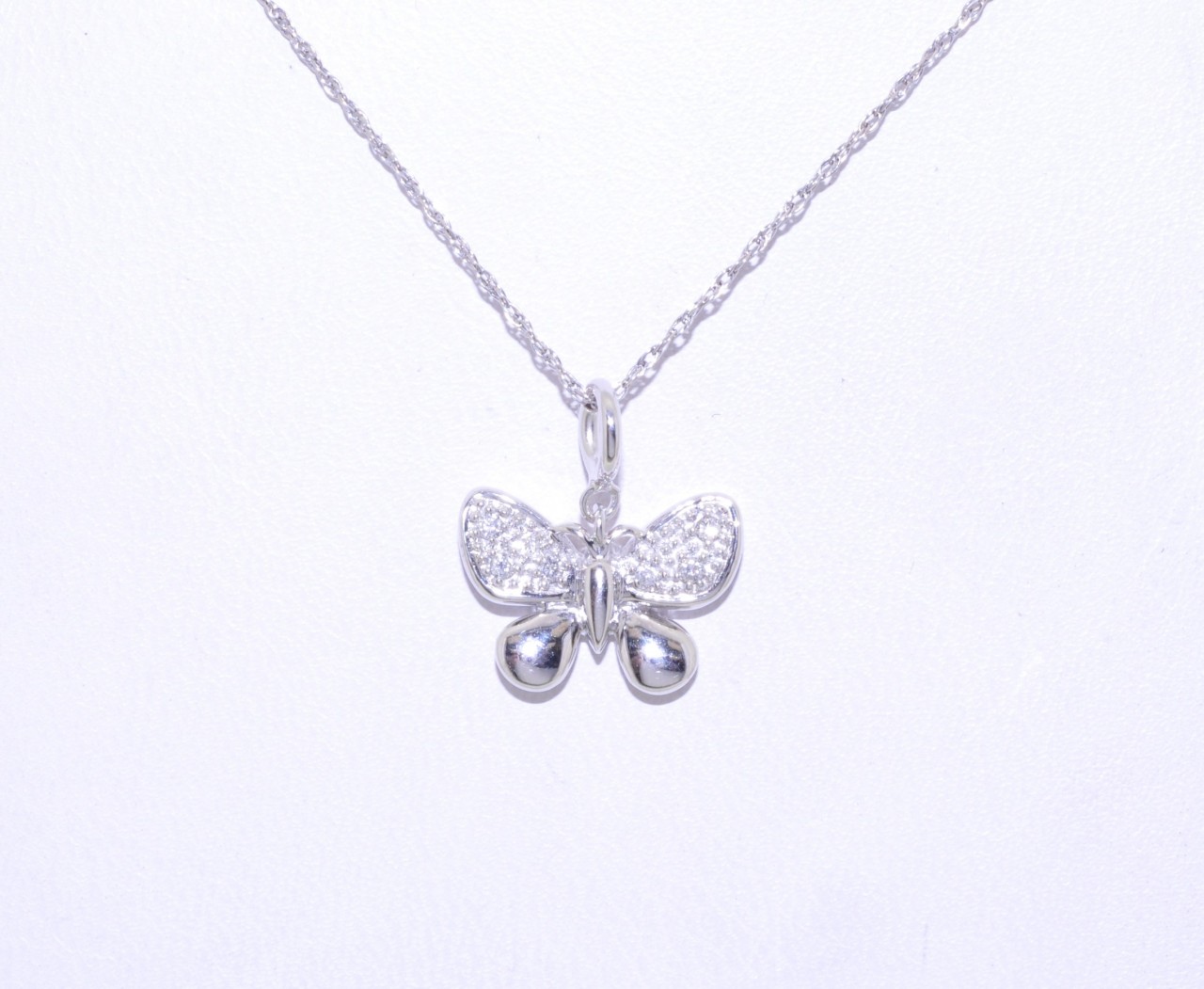 14k White Gold Diamond Butterfly Charm