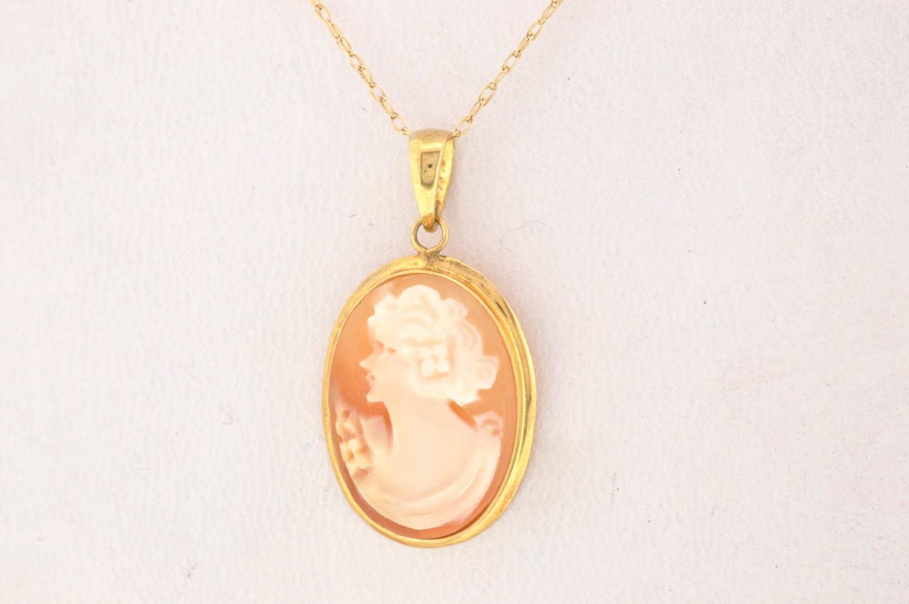 14K Yellow Gold Cameo Pendant 52001135 | Shin Brothers*