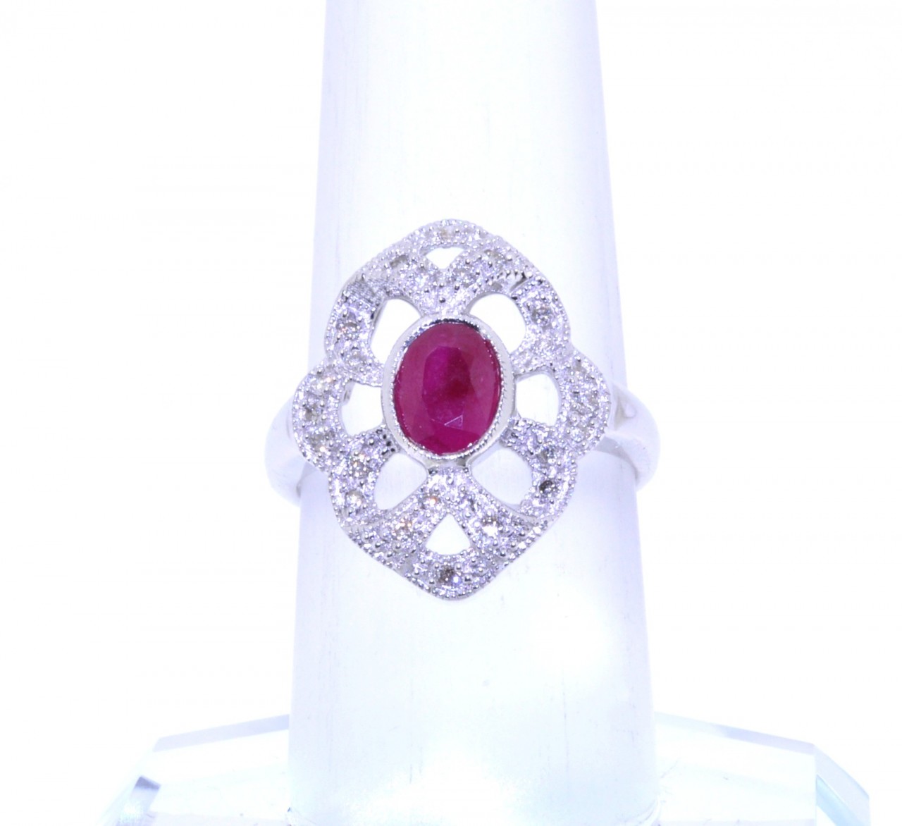 14K White Gold Diamond and Ruby Ring 12001869 | Shin Brothers* 14K White Gold Diamond and Ruby Ring 12001869 | Shin Brothers*