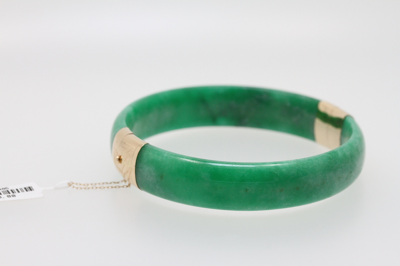 14k jade bangle