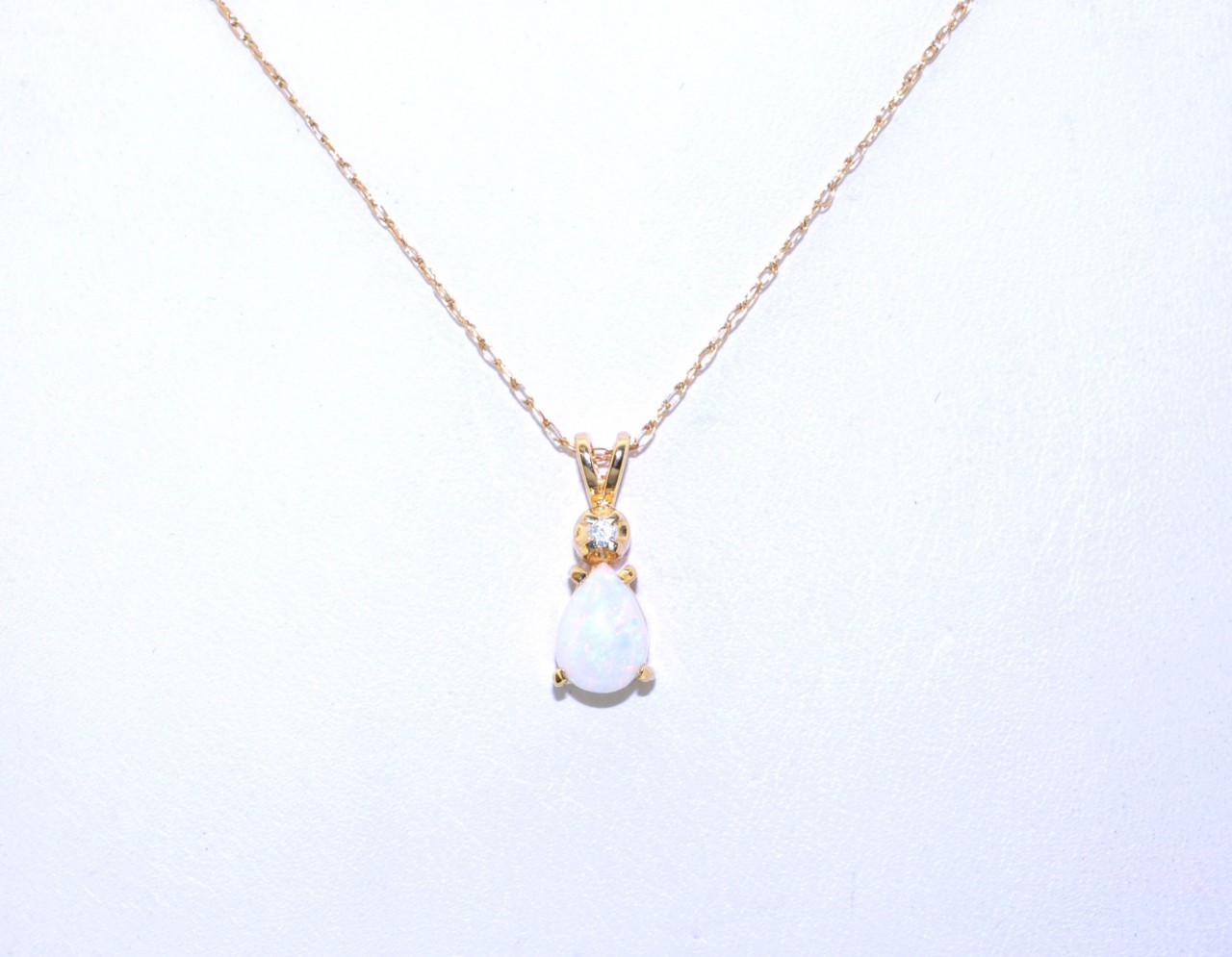 14K Yellow Gold Teardrop Opal Diamond Pendant 52000660 ** 14K Yellow Gold Teardrop Opal Diamond Pendant 52000660 **
