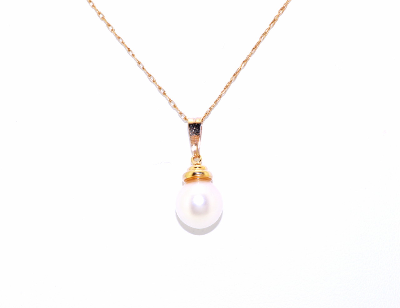 14K Yellow Gold Pearl Charm 52000618 | Shin Brothers*