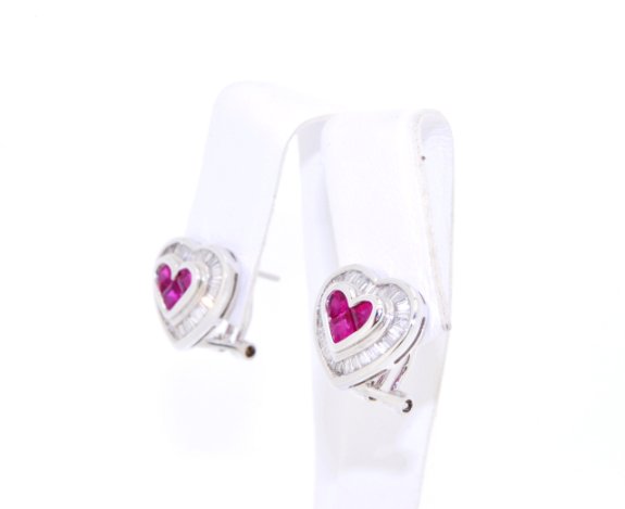 42001423 18K White Gold Diamond/Ruby Heart Earrings