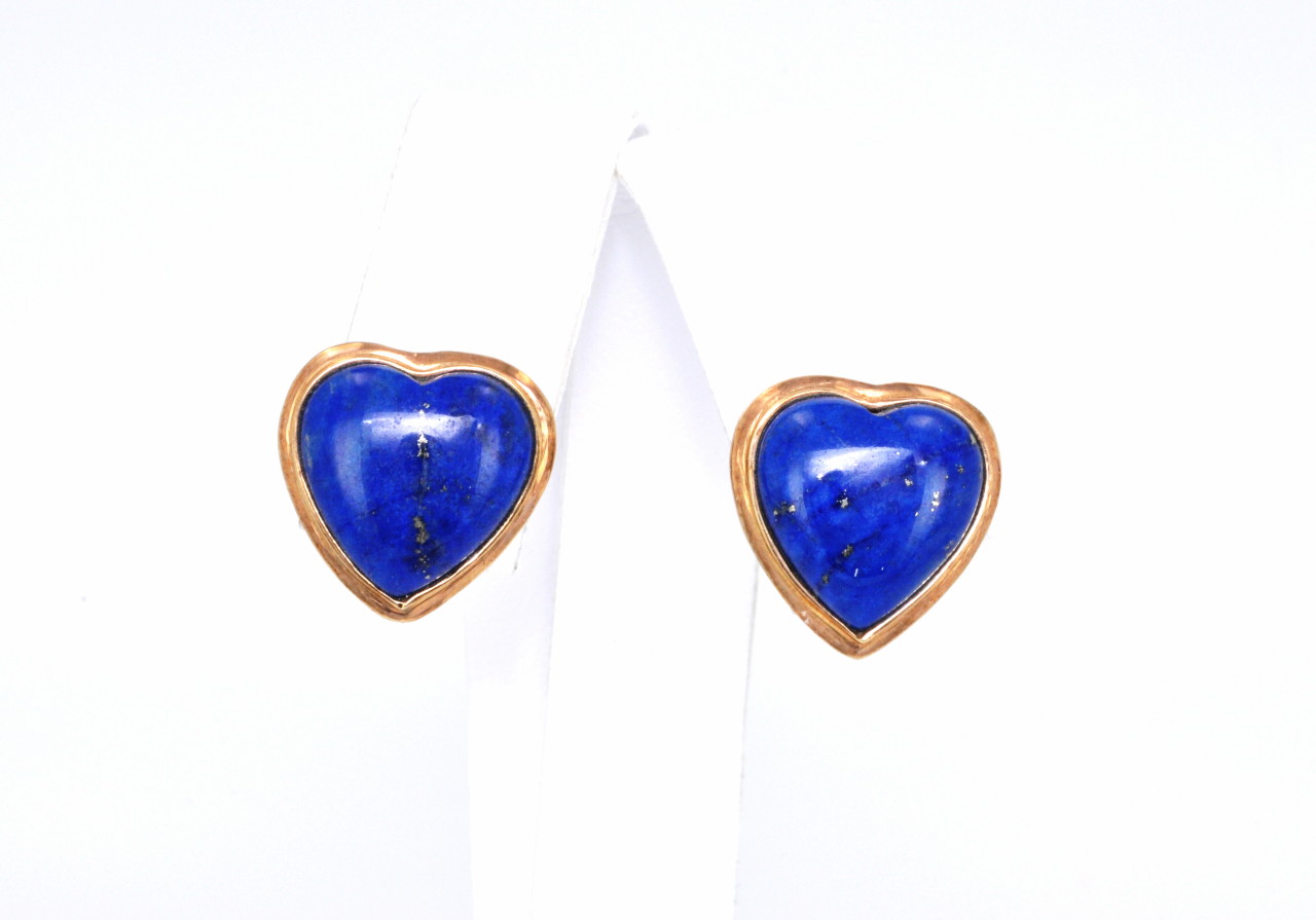 14K Yellow Gold Lapis Lazul Heart Studs 42001853 | Shin Brothers* 14K Yellow Gold Lapis Lazul Heart Studs 42001853 | Shin Brothers*