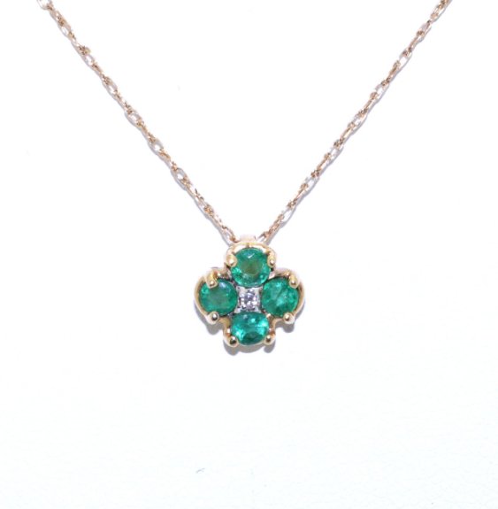 52000984 14K Yellow Gold Emerald Flower Pendant with Diamond Accents