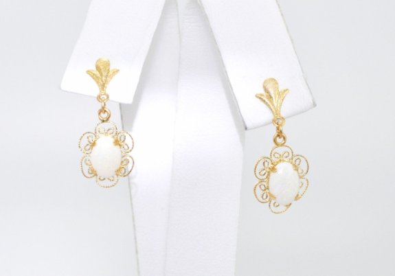  14K Yellow Gold Opal Hanging Earrings 42001895 | Shin Brothers* 