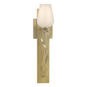 Sconces Single Glass by Hubbardton Forge ( 39 | 203030-SKT-86-GG0303 Flora ) 