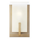 Sconces Single Glass by Visual Comfort Studio ( 454 | 4130801-848 Syll ) 