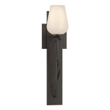 Sconces Single Glass by Hubbardton Forge ( 39 | 203030-SKT-14-GG0303 Flora ) 