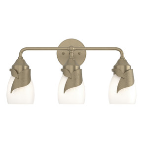 Bathroom Fixtures Three Lights by Hubbardton Forge ( 39 | 201352-SKT-84-GG0330 Lapas ) 