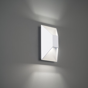 Exterior Wall Mt./Flush by Modern Forms ( 281 | WS-W24110-40-WT Maglev ) 