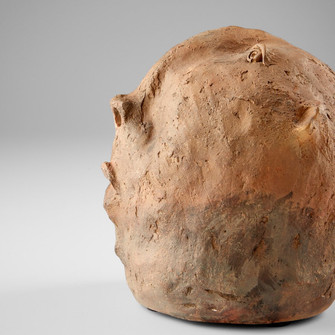 Home Accents Statues/Sculptures by Cyan ( 208 | 10419 ) 