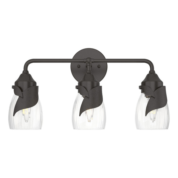 Bathroom Fixtures Three Lights by Hubbardton Forge ( 39 | 201352-SKT-14-LL0330 Lapas ) 