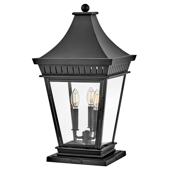 Exterior Post/Pier Head by Hinkley ( 13 | 27097MB Chapel Hill ) 