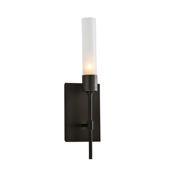 Sconces Single Glass by Hubbardton Forge ( 39 | 203330-SKT-07-FD0611 Vela ) 
